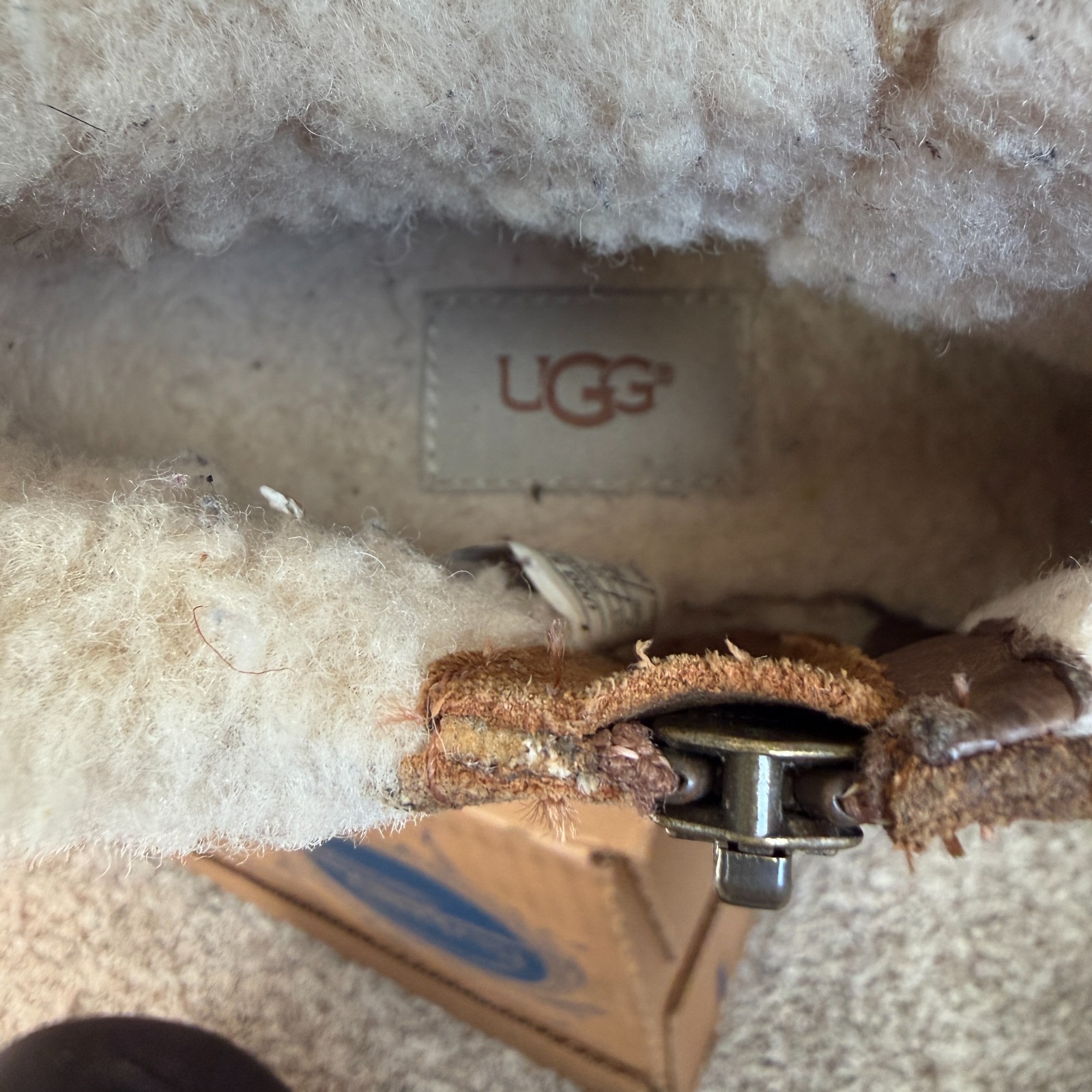 UGG Benson II waterproof ankle boot in brown leather buckle strap curly wool 6.5