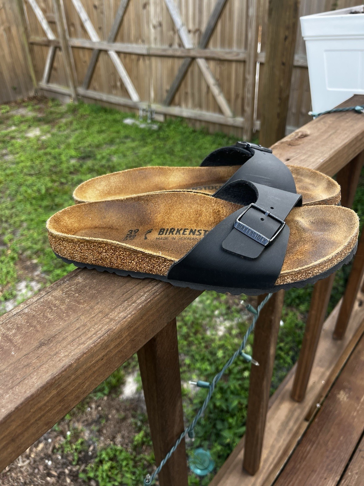 Birkenstock Sandal Women’s Size 8.5 Casual Travel Beach Lounge Slip On