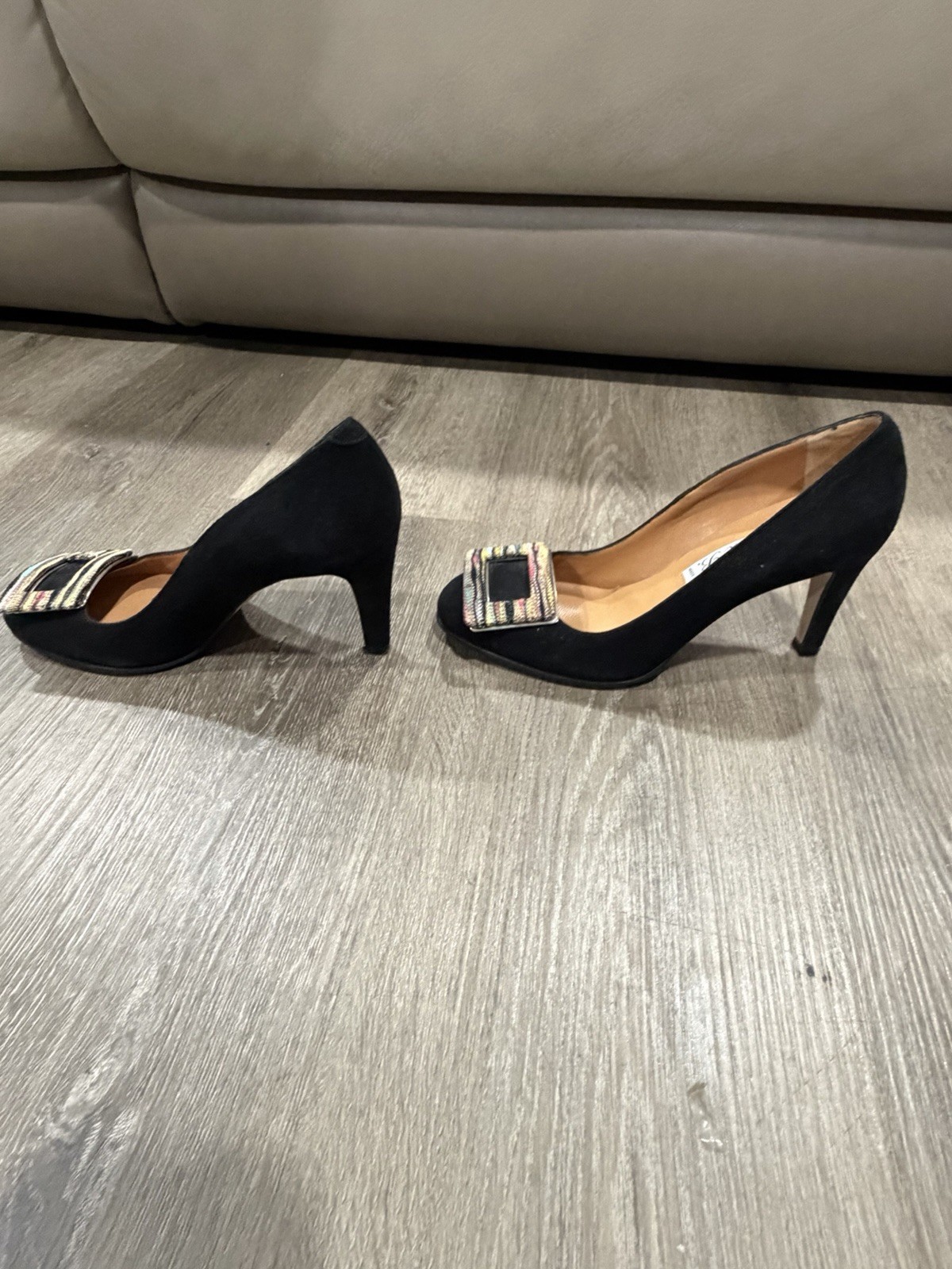 Pancaldi Black Suede Pumps Multicolor Buckle Accent Round Toe sz 36 ( USA5.5-6)