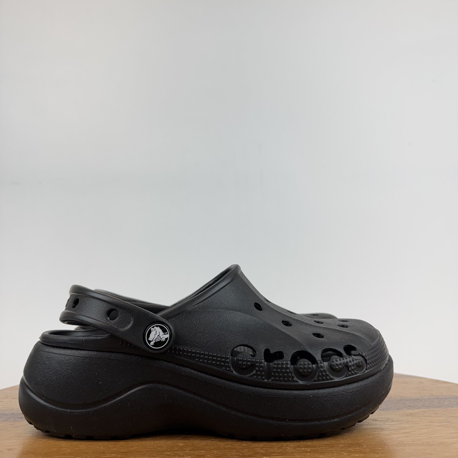 New Womens Crocs Baya Platform Black Casual Comfort Slip On Clogs Size 6 M NWOB