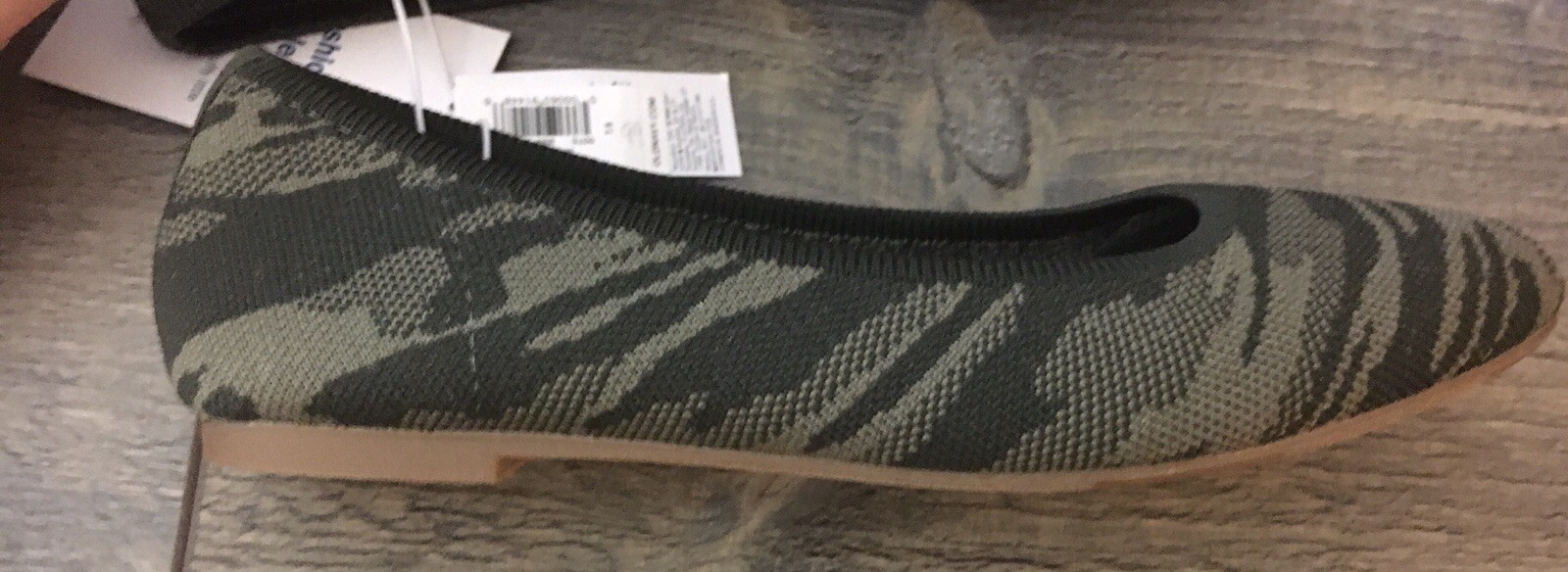 Old Navy Women’s Green Camo Cushioned Insoles Ballet Flats Reg $30