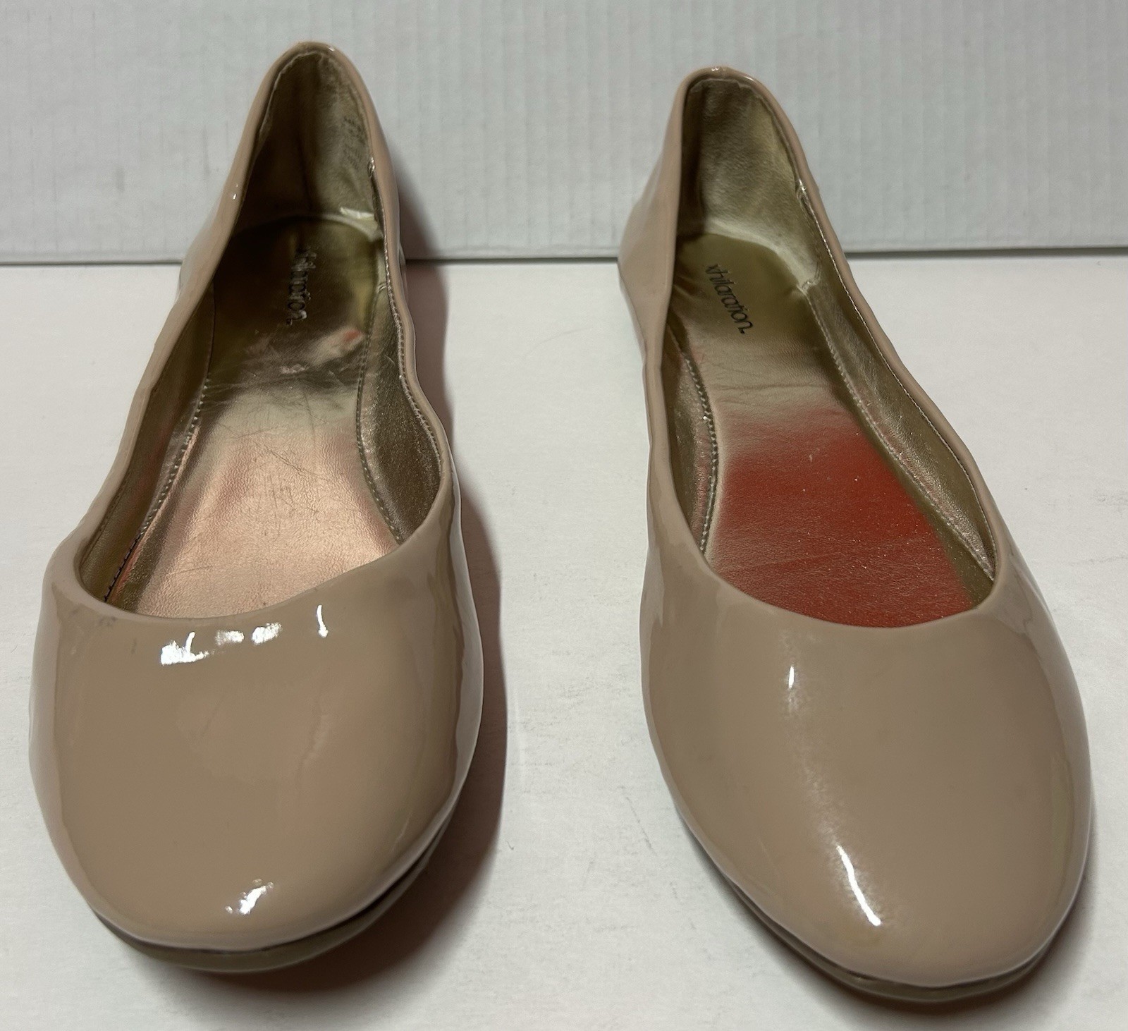 Xhilaration Target Patent Nude Beige Flats Size 9 EUC