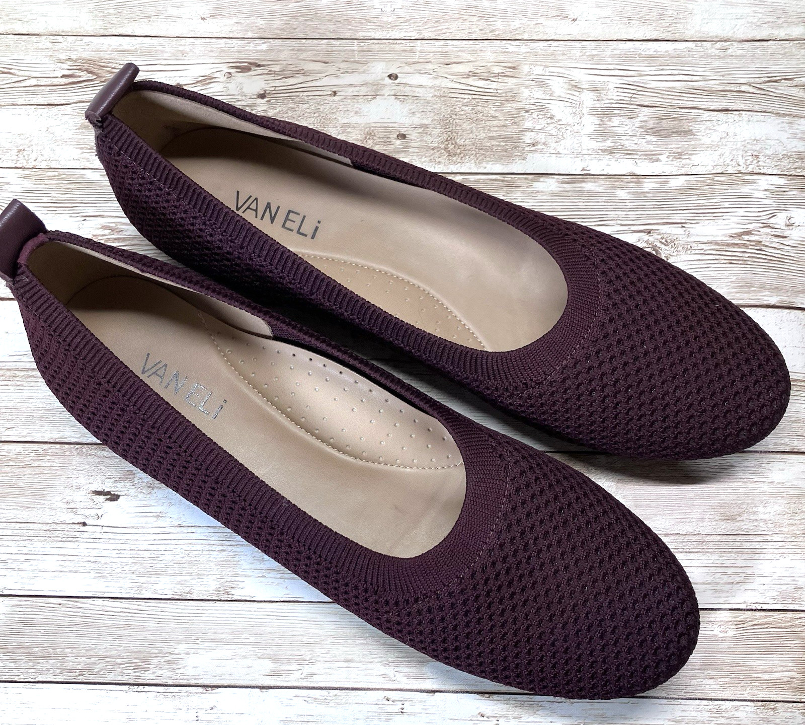 Vaneli Burgundy Maroon Knit Ballet Flats Arch Support Cushioned Womens 9N Narrow
