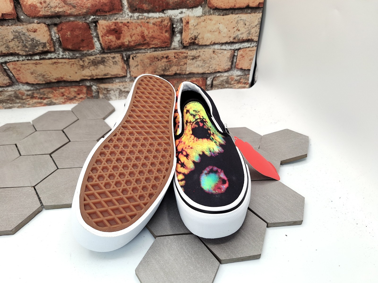Vans Classic Slip-On Platform Stack Tie Dye Black Women’s 8.0 / Girls GS Sz 6.5