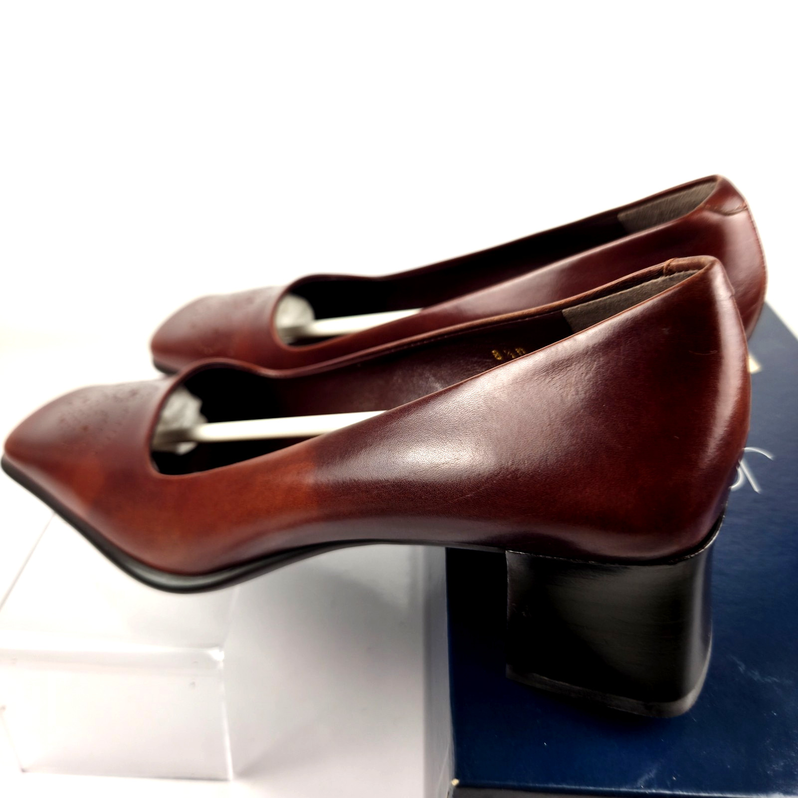 Joan & David Walnut Brown Leather Square Toe Block Heel Pumps 8.5M Italy VTG NOS