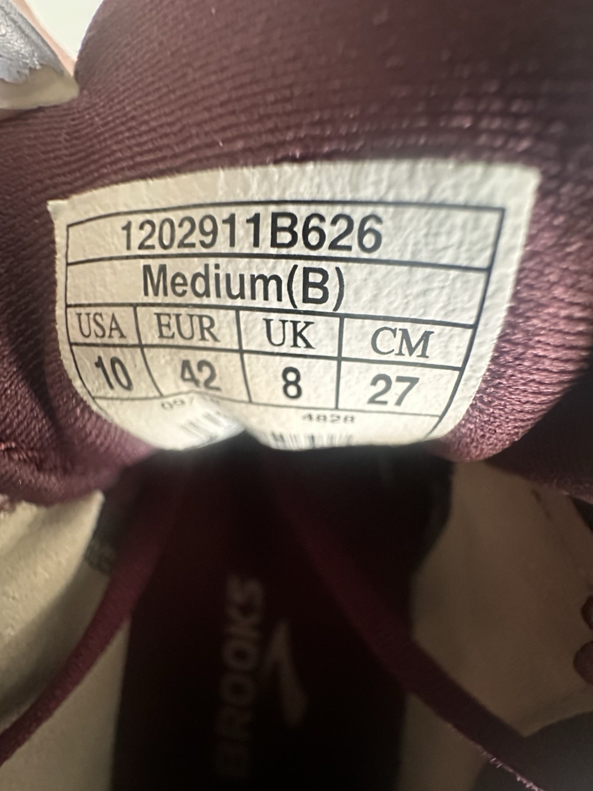 Brooks Levitate 2 LE Women Running Shoes Fig Sangria Metallic Sz 10 Athleisure