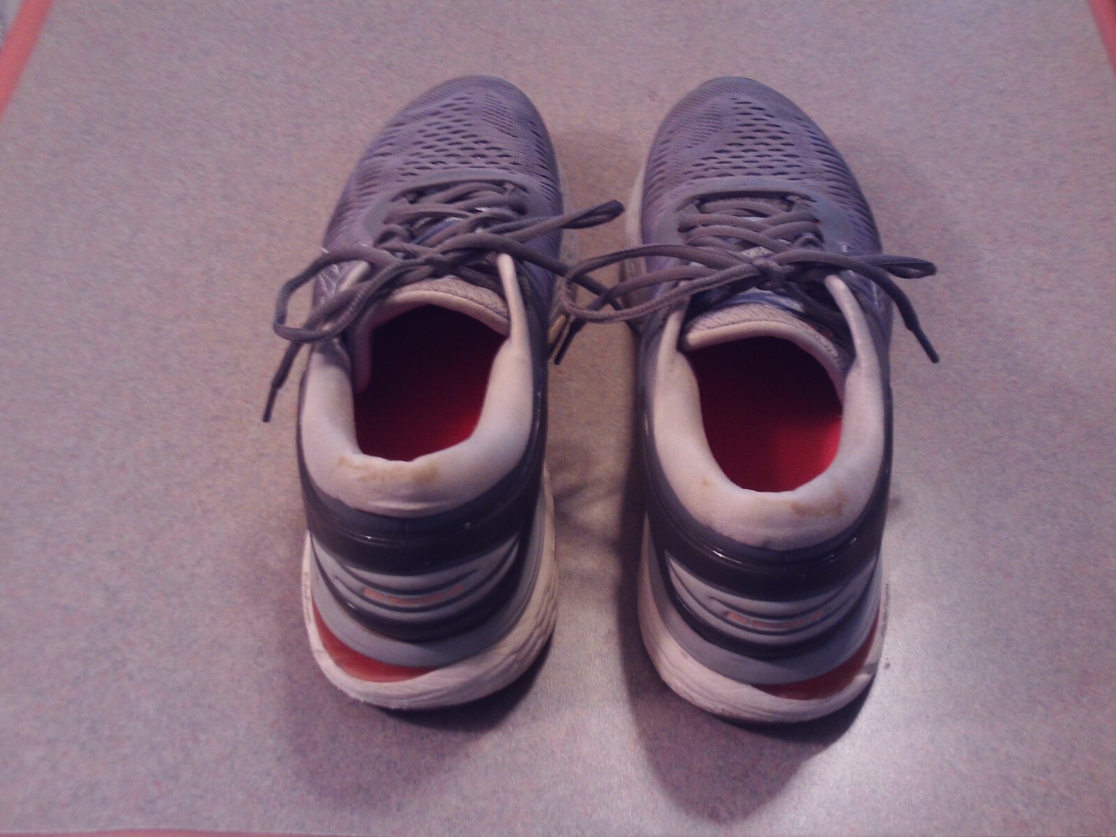 Asics Womens Gel Kayano 25 1012A026 Gray Running Shoes Lace Up Low Top Size 9.5
