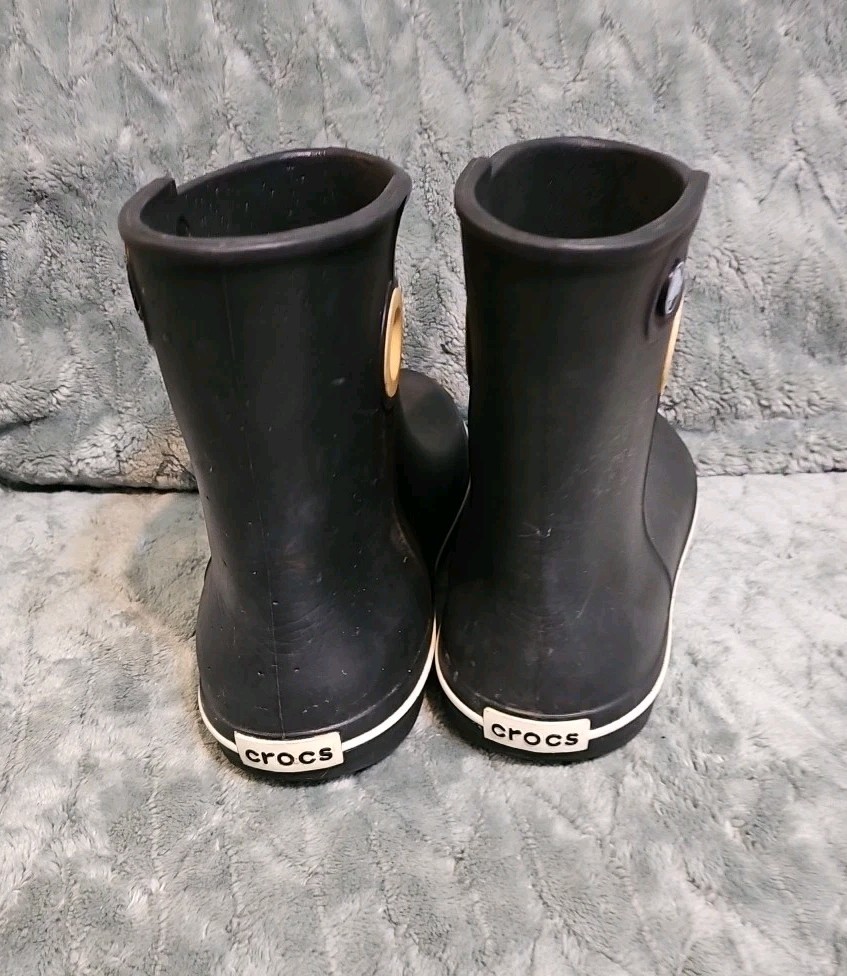 Crocs Jaunt Shorty Women’s Rain Boots Mud Black Rubber Waterproof Size 8