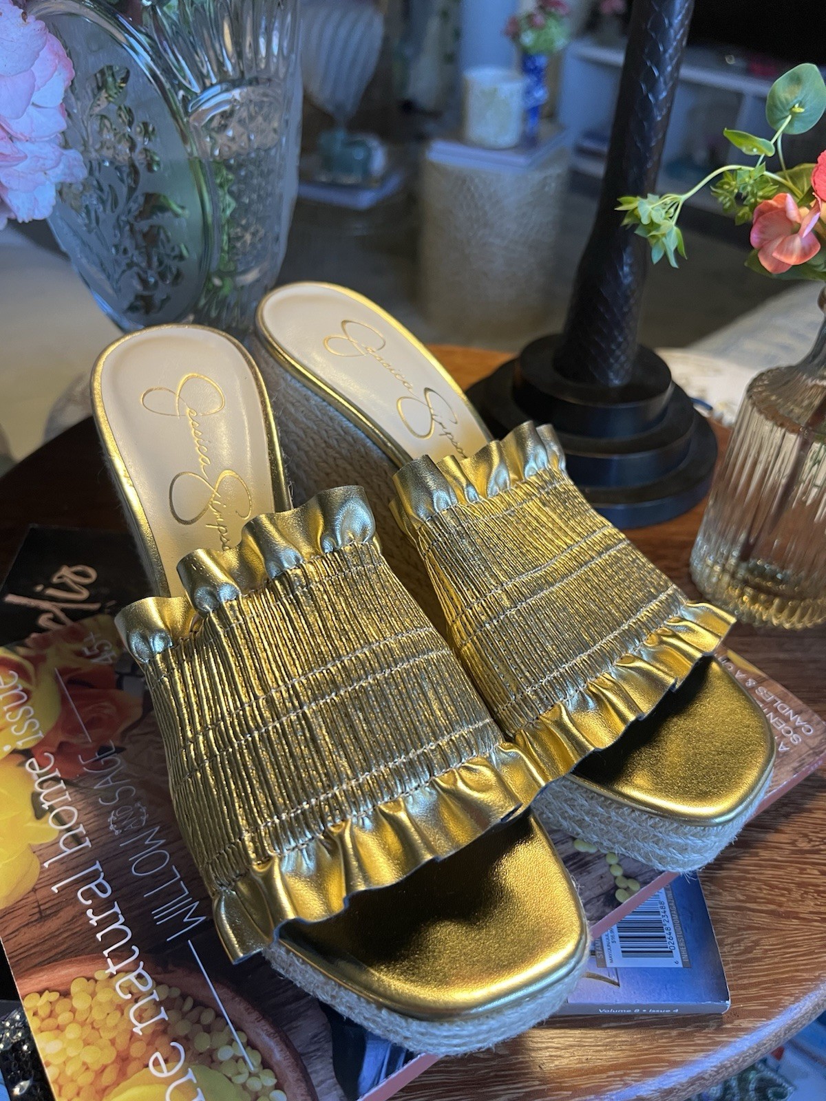 Jessica Simpson Serilda Gold Ruffled Smocked Espadrille Wedge Sandals Sz 8.5M