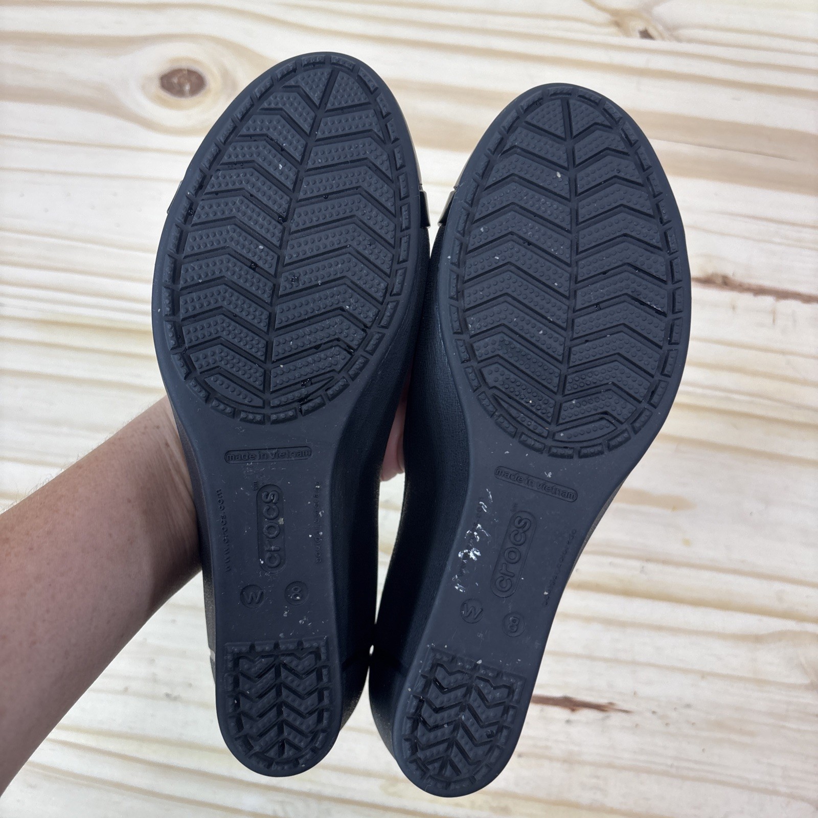 Crocs Wedge Heels Black Croslite Patent Cap Toe Detail Comfort Shoes Womens 8