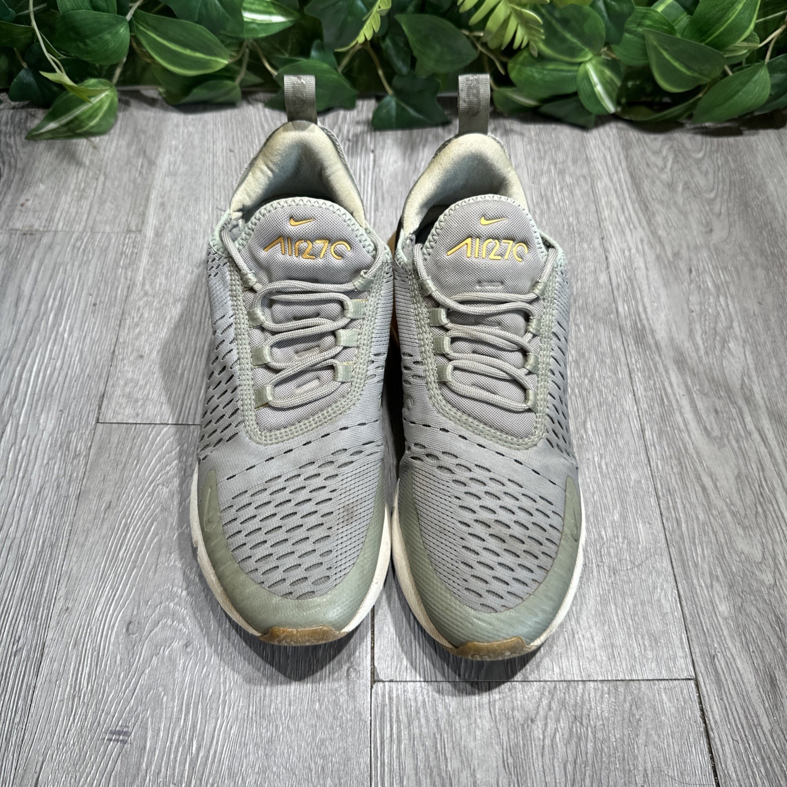 Nike Air Max 270 Dark Stucco Metallic Gold AV8427-001 Women’s – Size 8