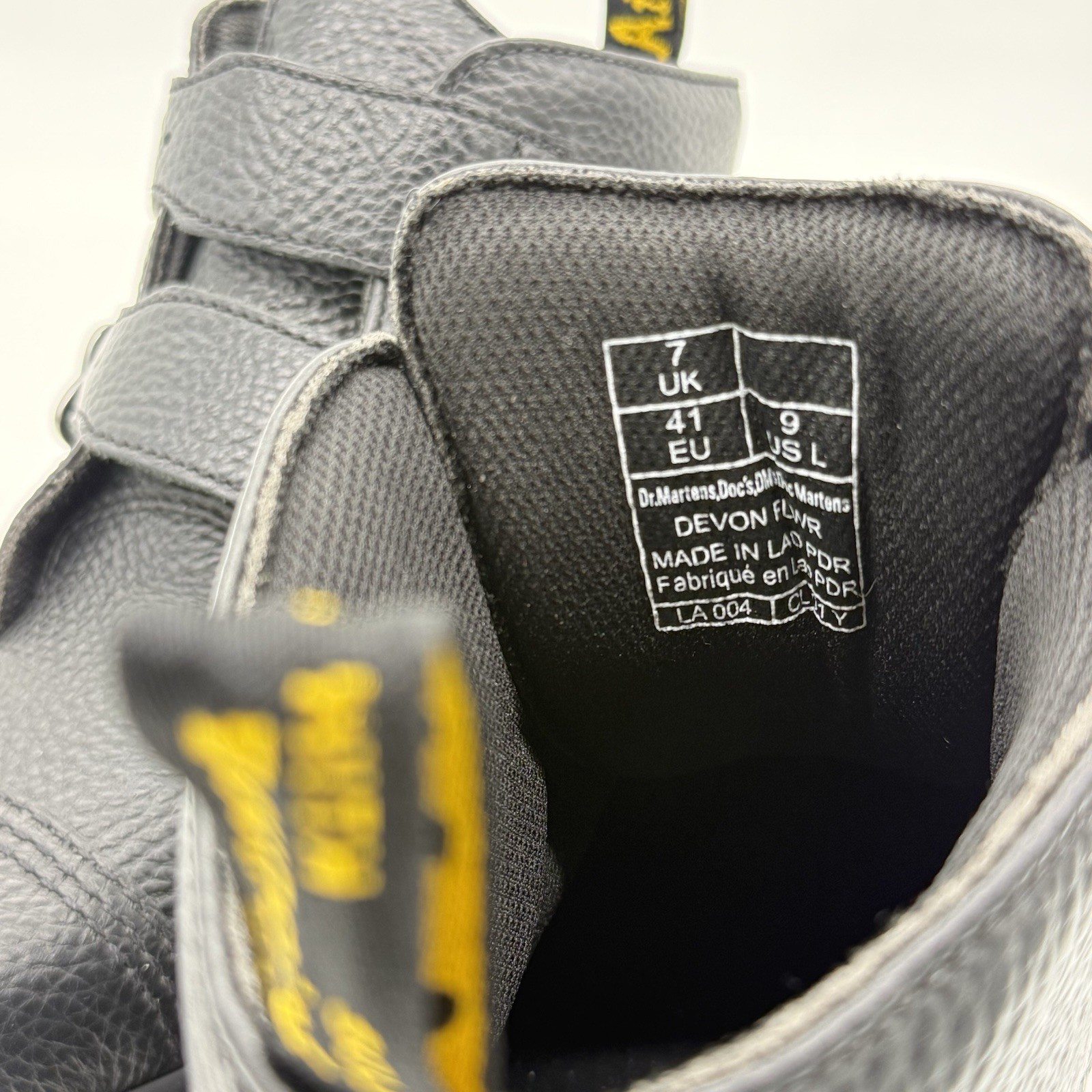 Doc Dr. Martens Devon FLWR Boots Quad Retro New W/O Box Leather LA004 Platform 9