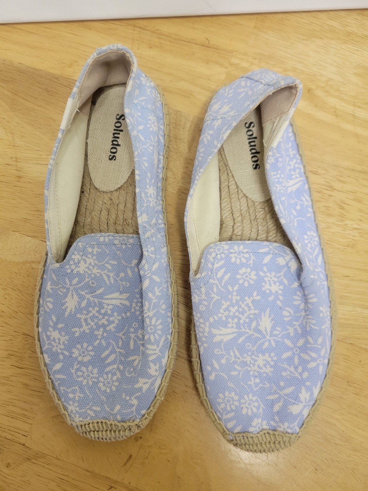 Soludos Blue White Floral Canvas Espadrille Flats Slip-On Women’s US 7 EU 37.5