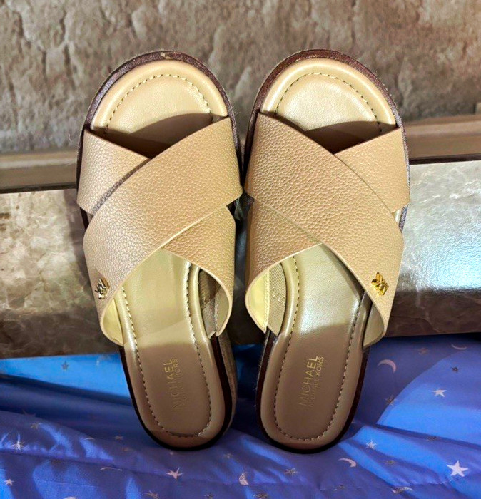 Michael Kors Beige Slip-On Slide Sandals Logo Strap Wedge Casual Womens 6