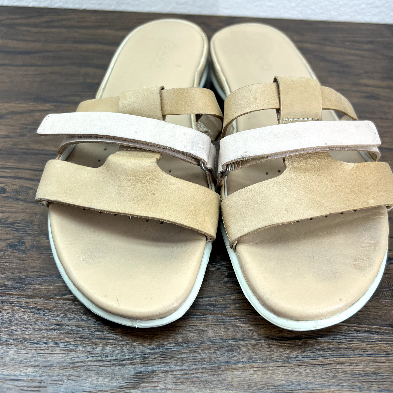Ecco Sandals Slide Walking 6.5 EU 37 Beige Tan Leather Everyday Casual Travel