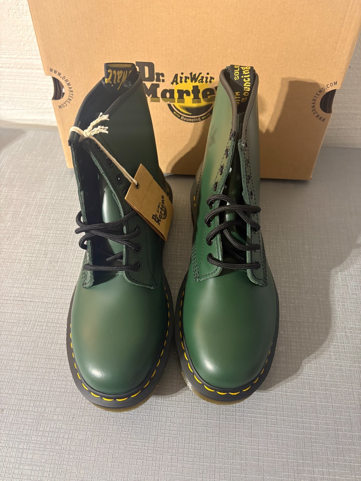 Dr. Martens SINCLAIR MYSTIC FLORAL LEATHER PLATFORM BOOTS MSRP$240 UniqueDetails