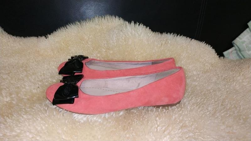 womens clarks heels red suede 39