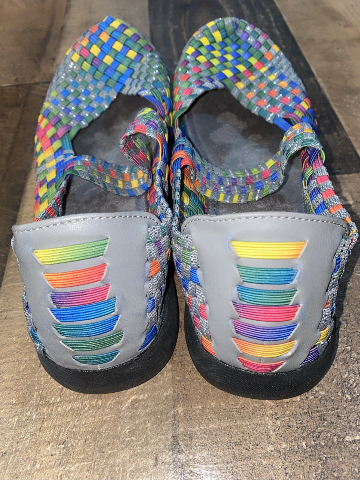 BareTraps Women’s Woven Slip-On Stretch Shoes Multicolor Size 8.5 lightweight