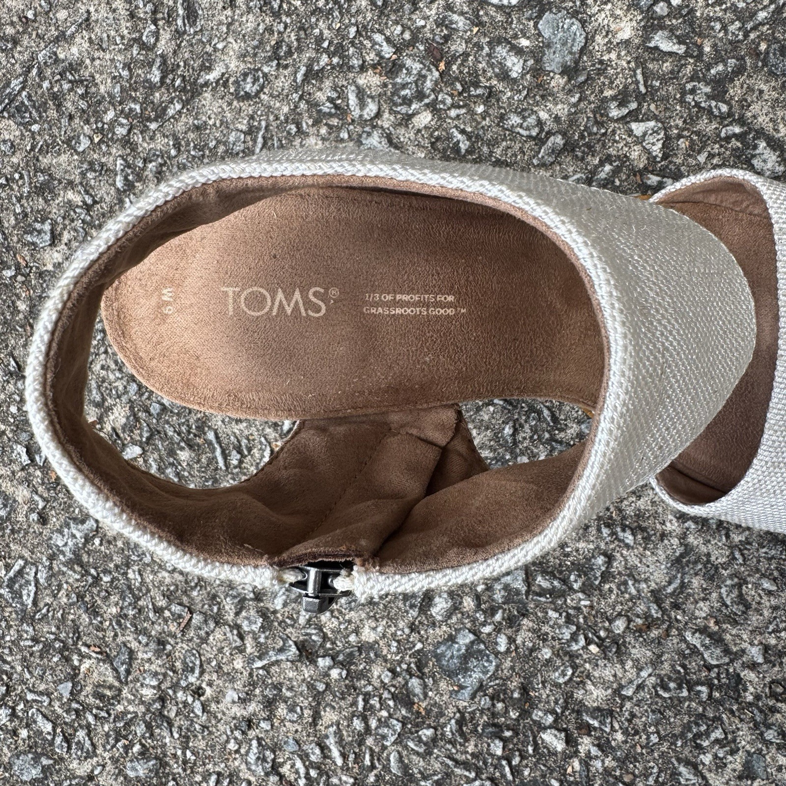 Toms Majorca Cutout Sandal Women’s 9 Cream Beige Tan Woven Block Heel Shoe