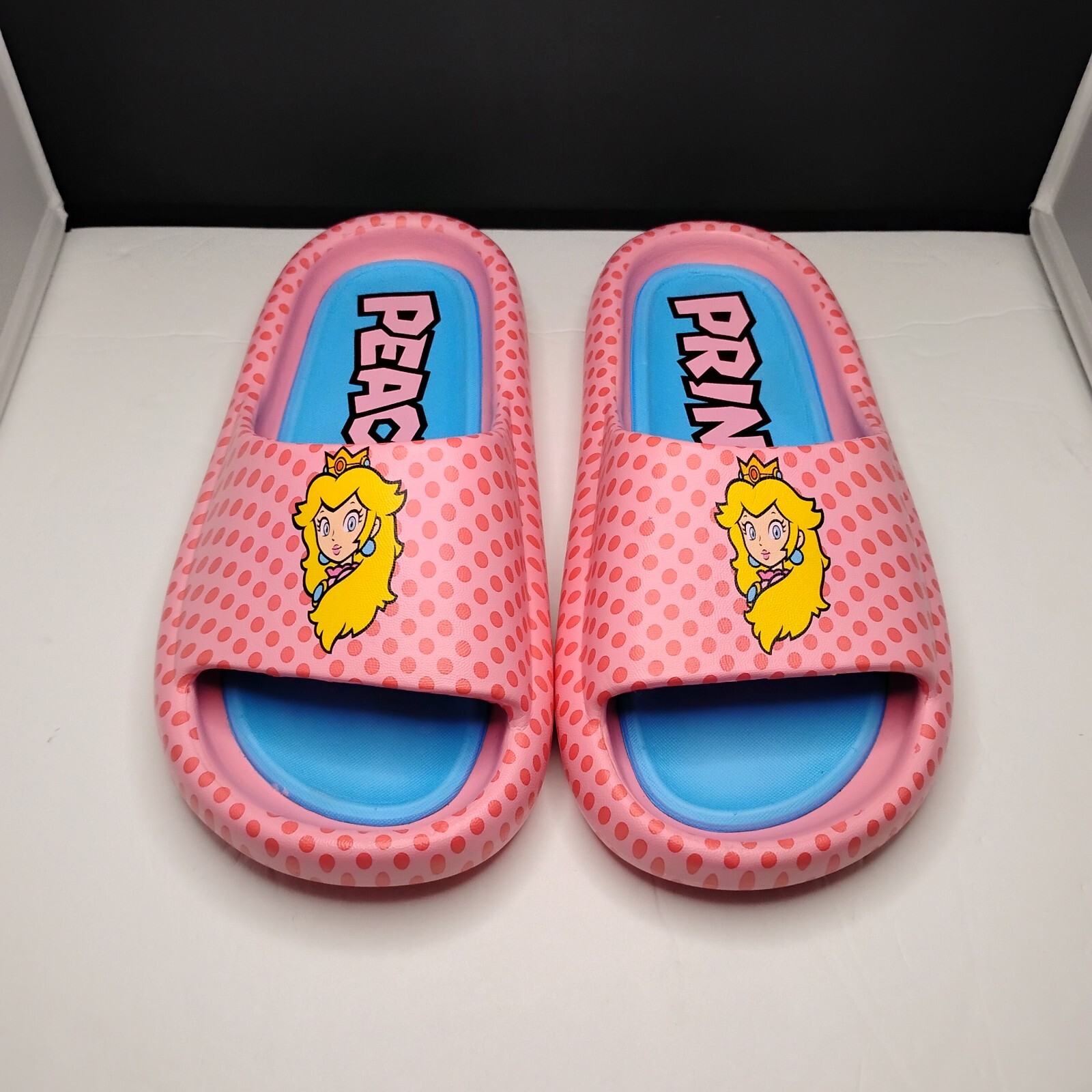 Super Mario Bros Princess Peach Flip Flop Sandles In Pink
