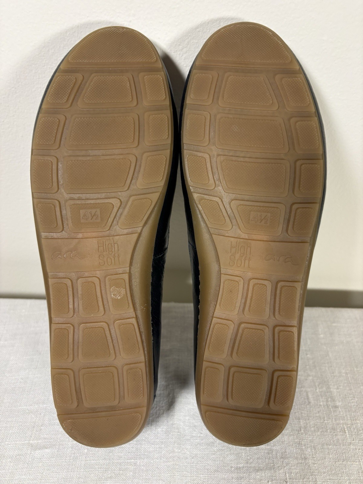Ara Women’s Amarillo Driving Moccasin Leather Loafer, Navy Size 7 US