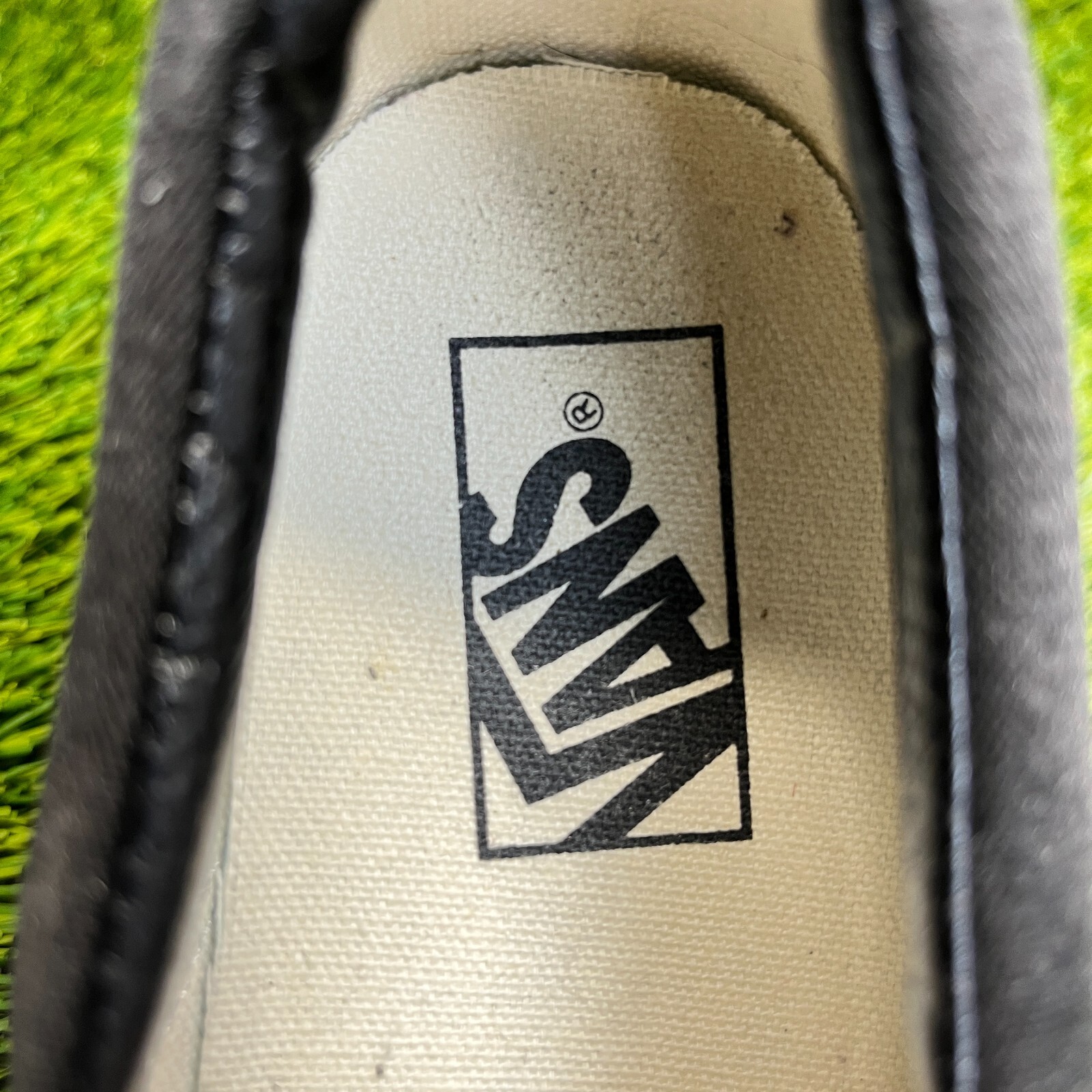 Vans Classic Slip On Womens Size 7.5 Black White Athletic Skate Shoes Sneakers