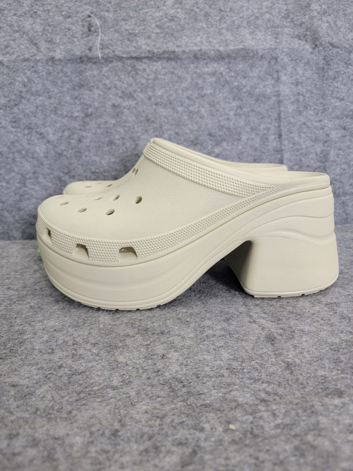 New Crocs Siren Clog Platform Block High Heels Bone/Ivory Slip On Womens Size 11