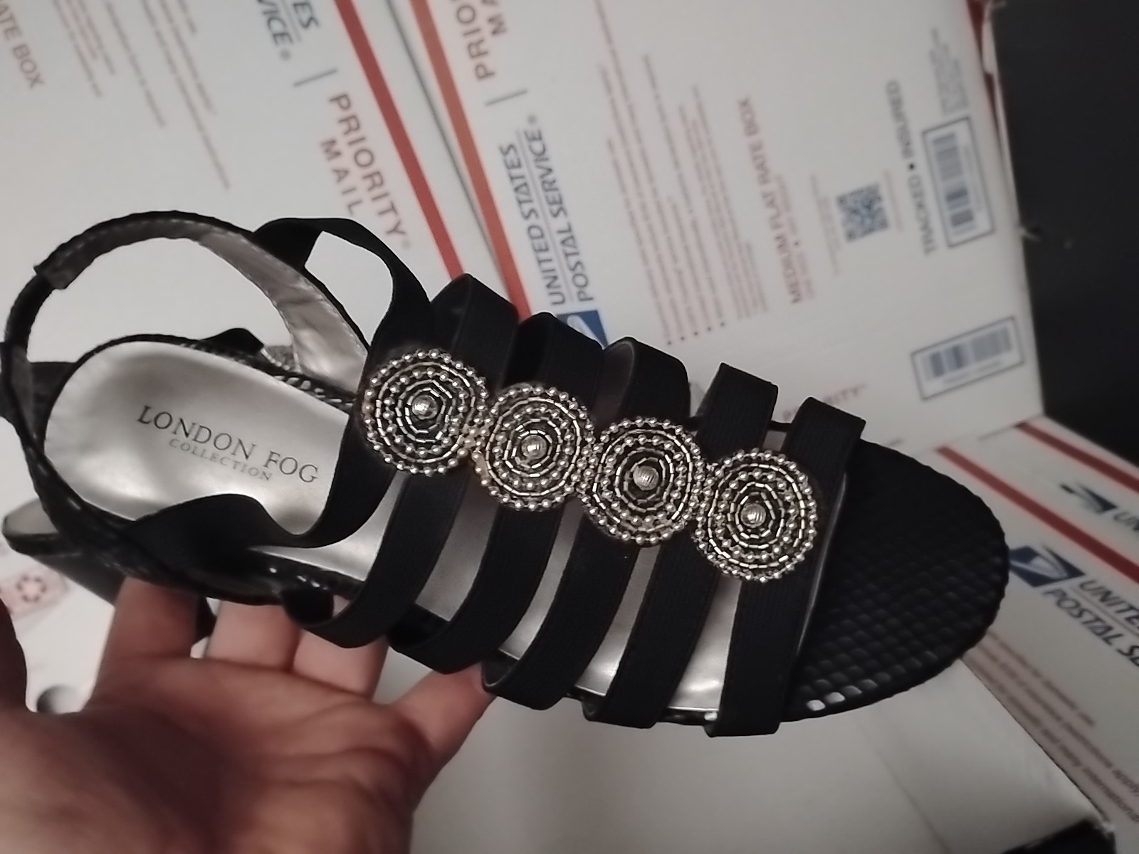 London Fog Nanci Womens Black Strap Sandals Shoes Size 8 M NIB Black (t6)