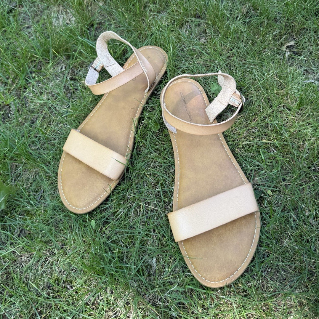 Amazon Essentials Beige Flat Ankle Strap Buckle Sandals US 12 Synthetic