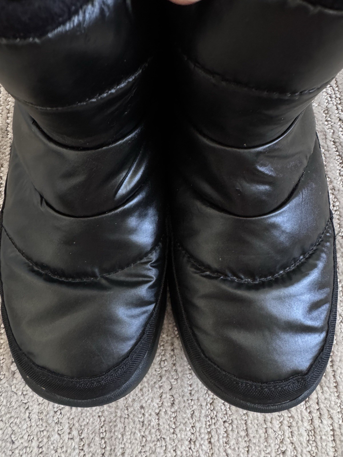 BOBS from Skechers Plush Foam Black Faux Fur Lined Ankle Snow Boots US 8