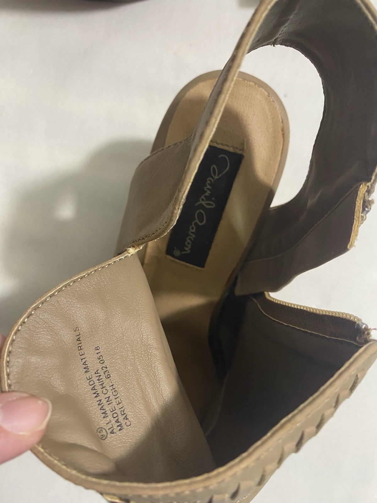 David Aaron Womens Peep Toe Bootie Heels Tan Western Size 9.5 Block Heel