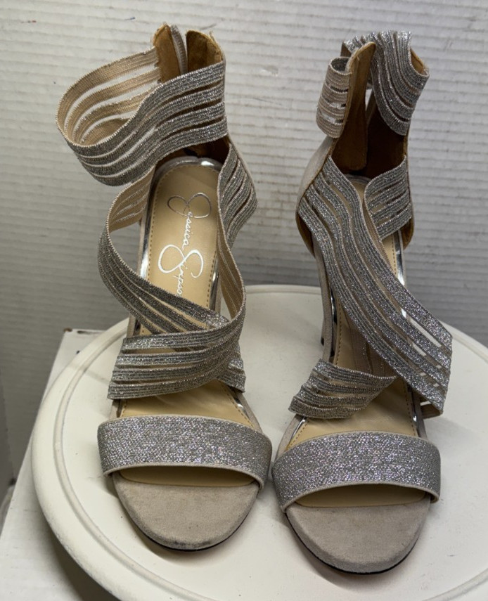 Jessica Simpson Jivero Women 4.25 Stiletto Heel Sandals Silver Zip Strap 7.5 38