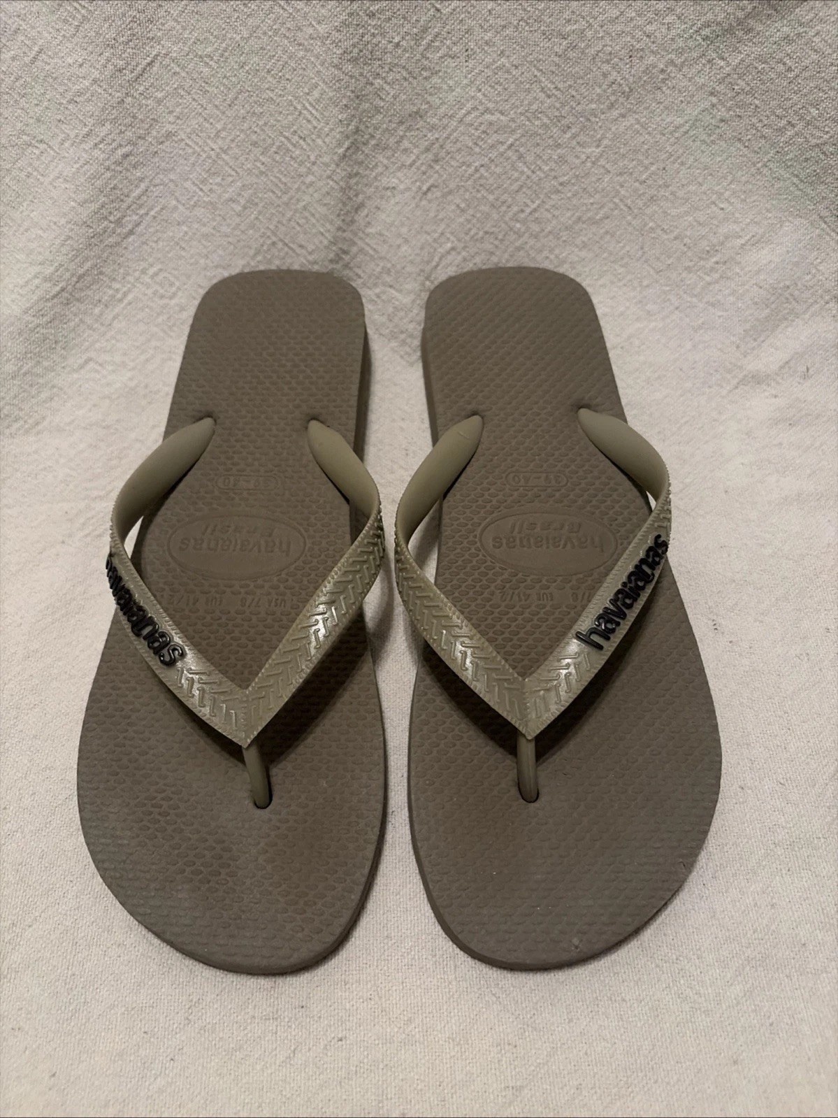 Havaianas Brazilian Flip Flops Womens Logo Sandals USA Size 7/8, UK Size 39-40