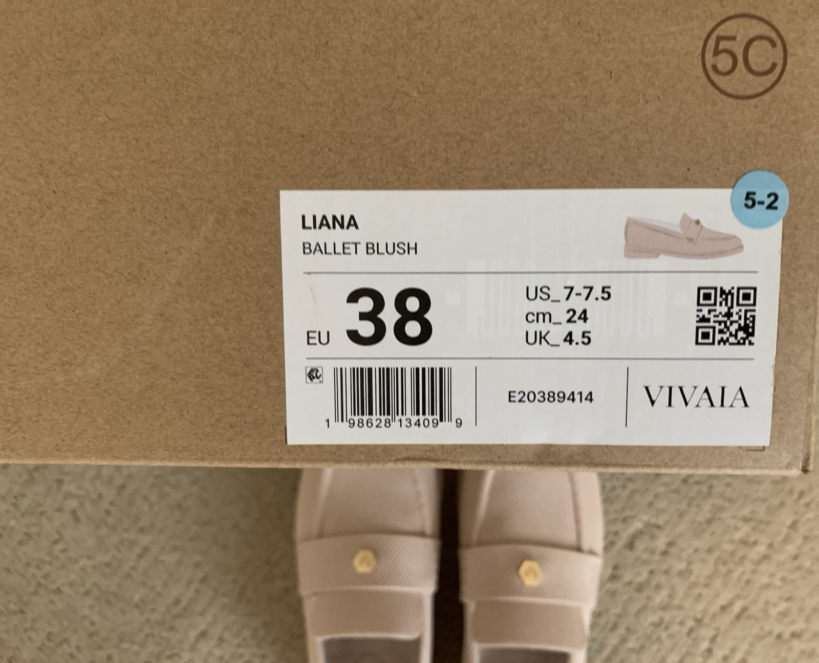 Vivaia Classic Penny Loafers