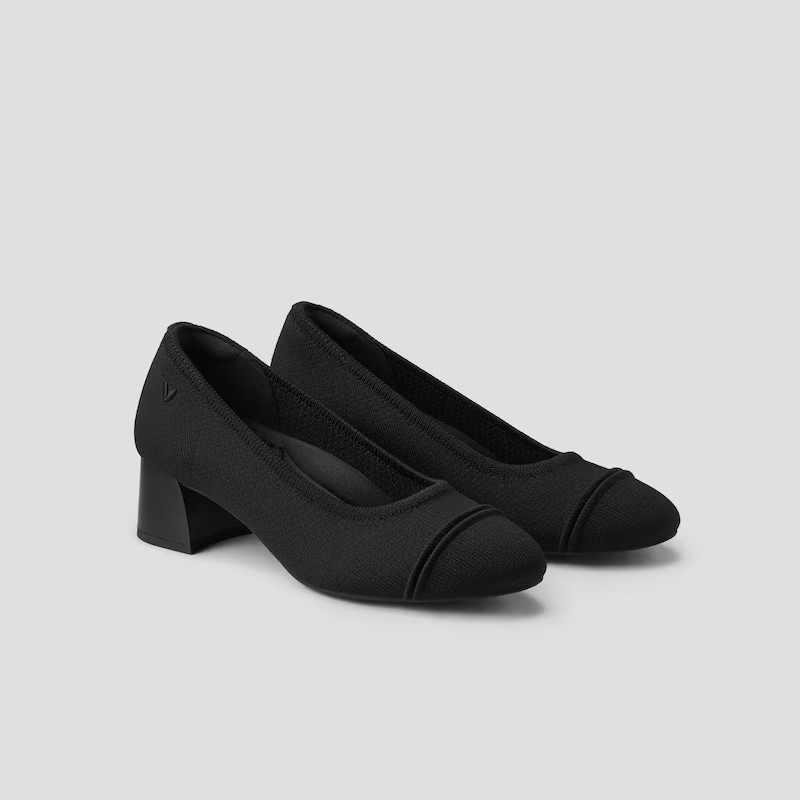 NEW Vivaia Julie 2.0 Round Toe Chunky Heel