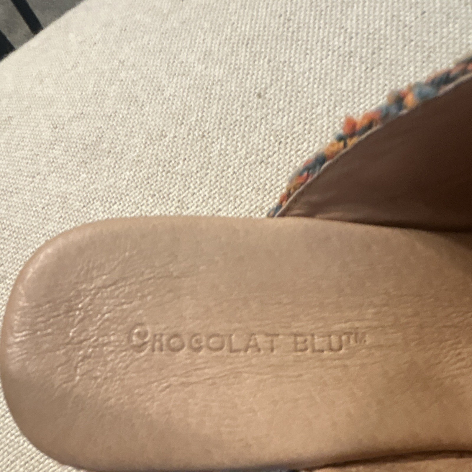 Chocolat Blu Women’s Multicolor Textured Fabric Slide Sandals Open Toe Sz 8
