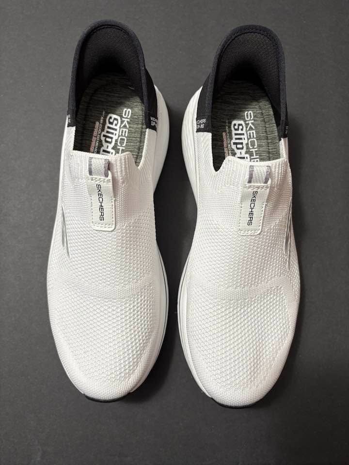 White sketcher shoes for women 9.5, new, no box