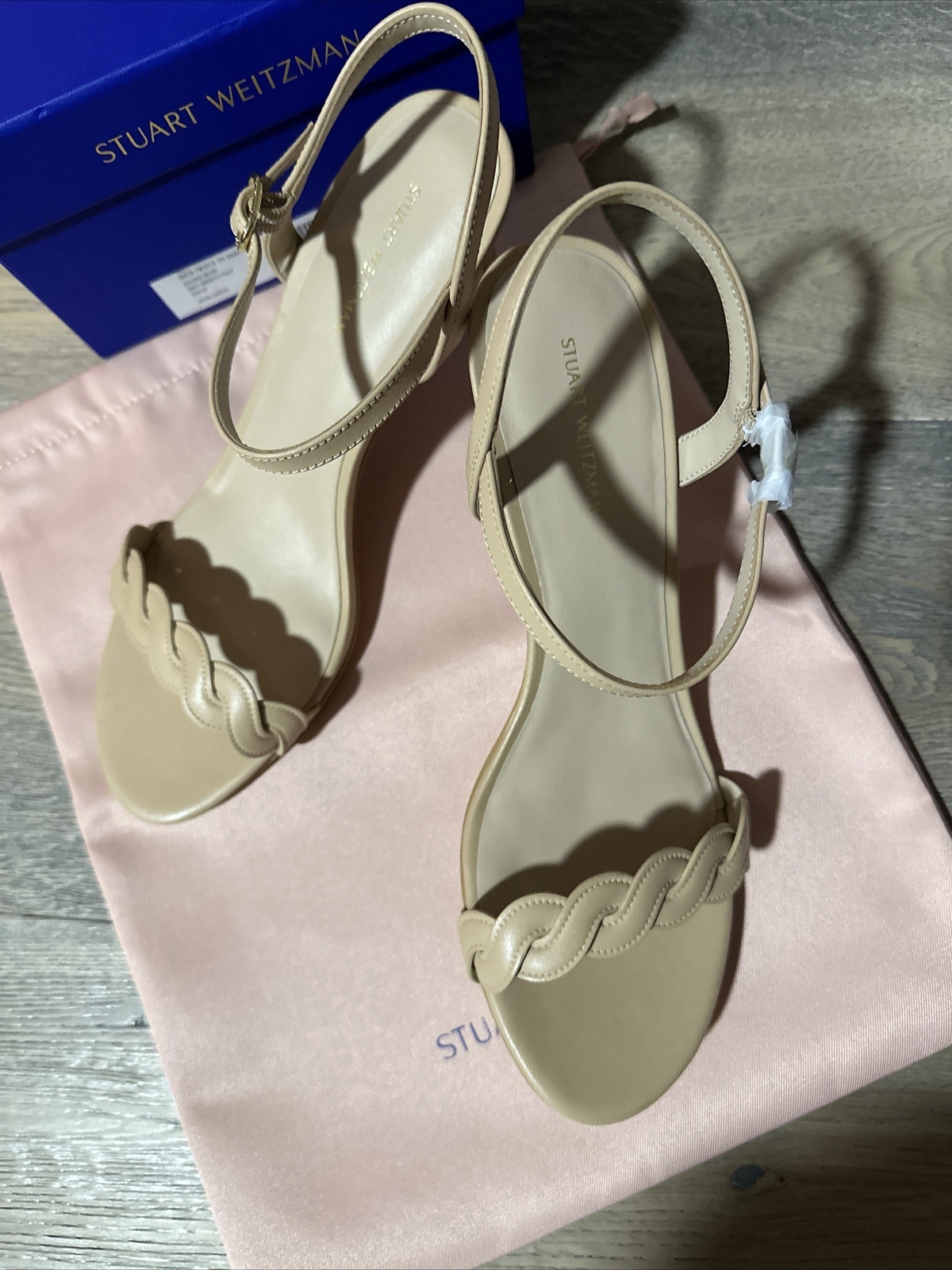 Stuart Weitzman Dancer Twistie 75 Leather Sandal Women’s Golden Beige Size 10