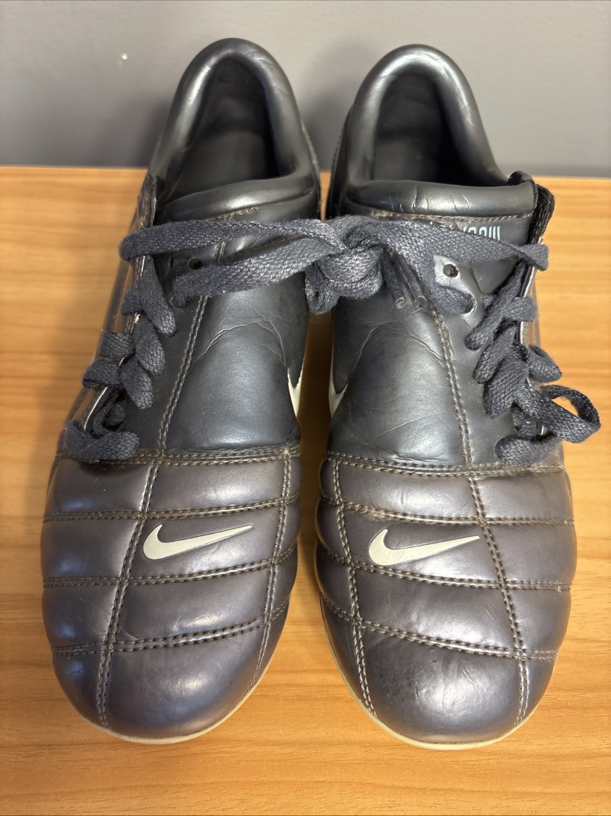 NIKE TOTAL 90 III 3FG NAVY SOCCER CLEATS SHOES VINTAGE WOMEN’S US 6.5