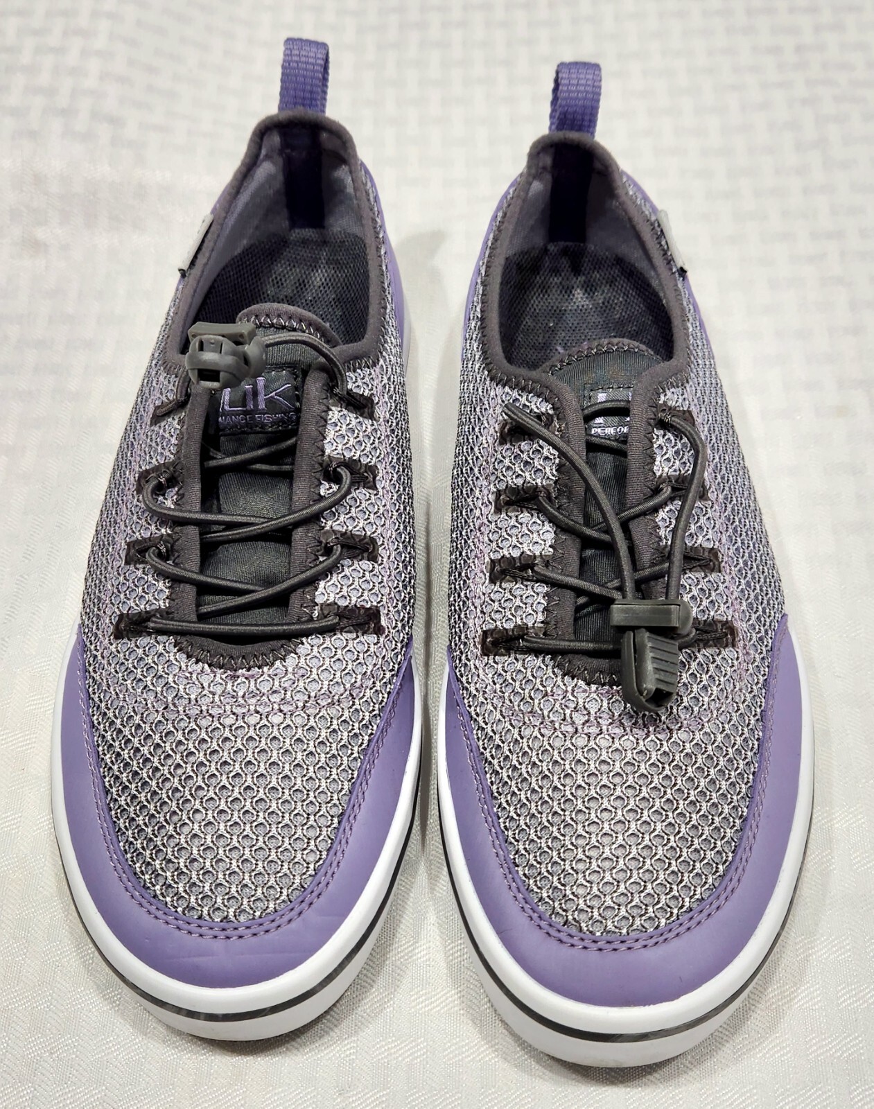 Huk Mania Women’s Size 8 Lilac Purple / Charcoal Grey Performance Fishing Shoes