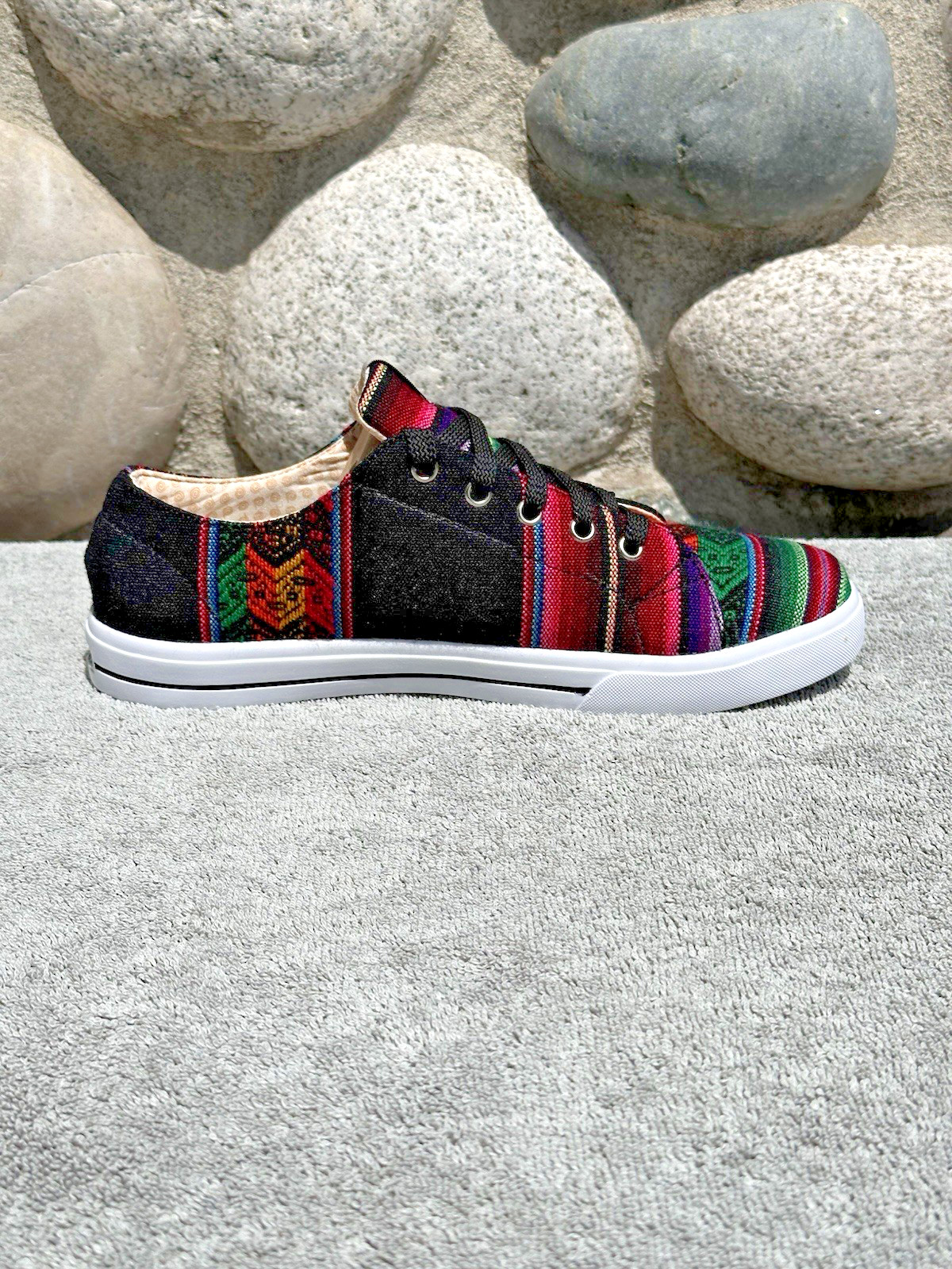 Inkkas Women’s 10 Men’s 8 Unisex Aztec Design Low Top Colorful Lace Up Sneakers