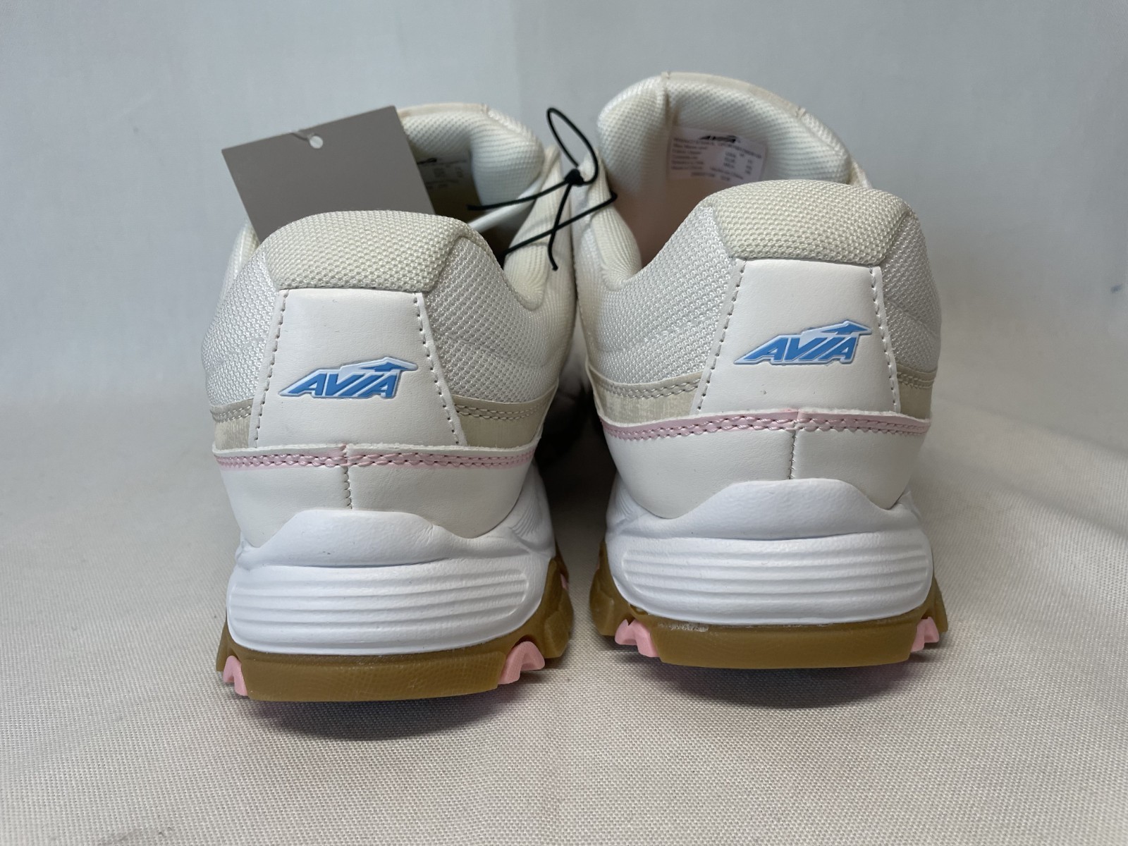 AVIA Women’s Elevate Fashion Gel Sneaker White Beige Pink, Size: 11