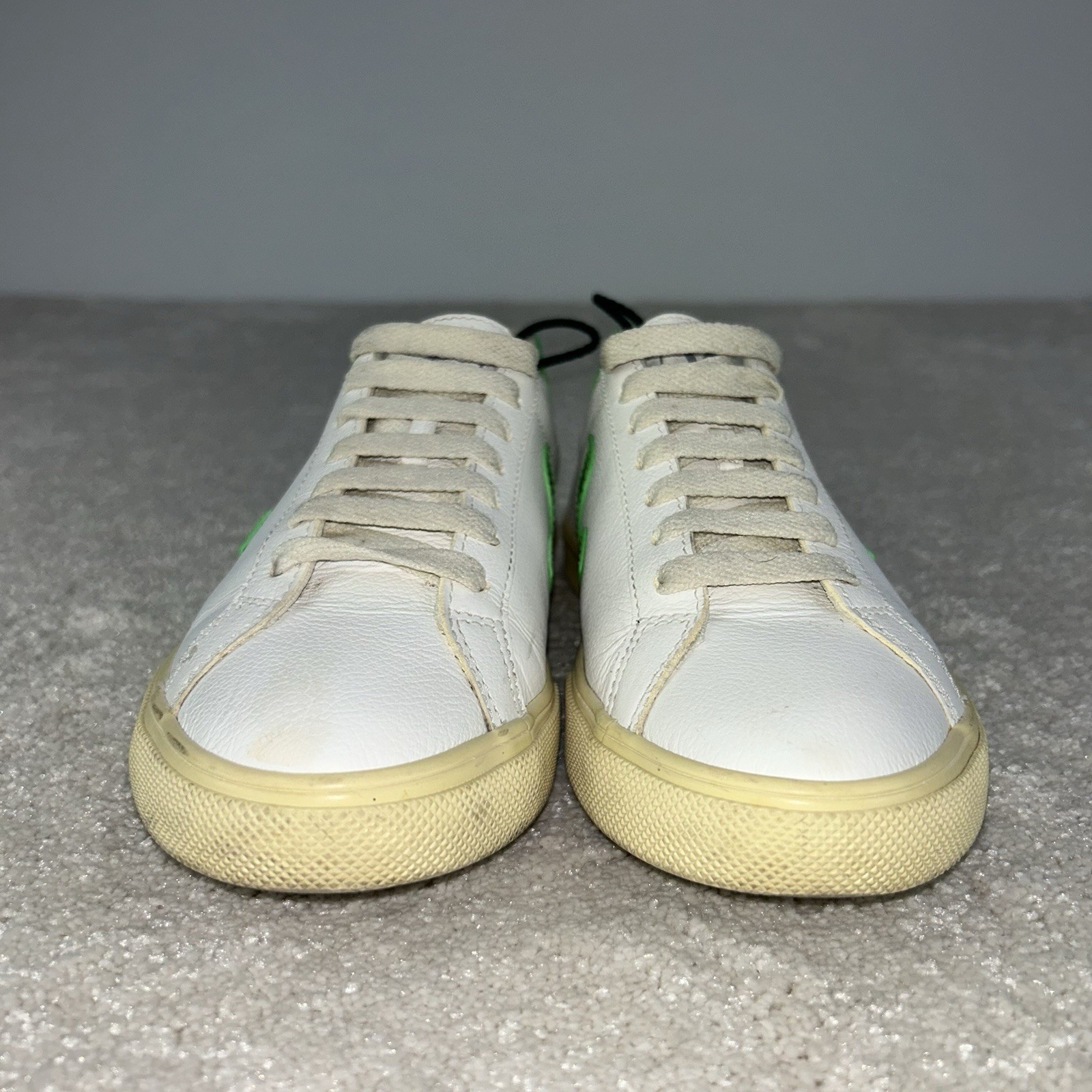 VEJA Esplar Logo Low Sneakers White & Absinthe Neon Green Leather Size 39 / 8 US