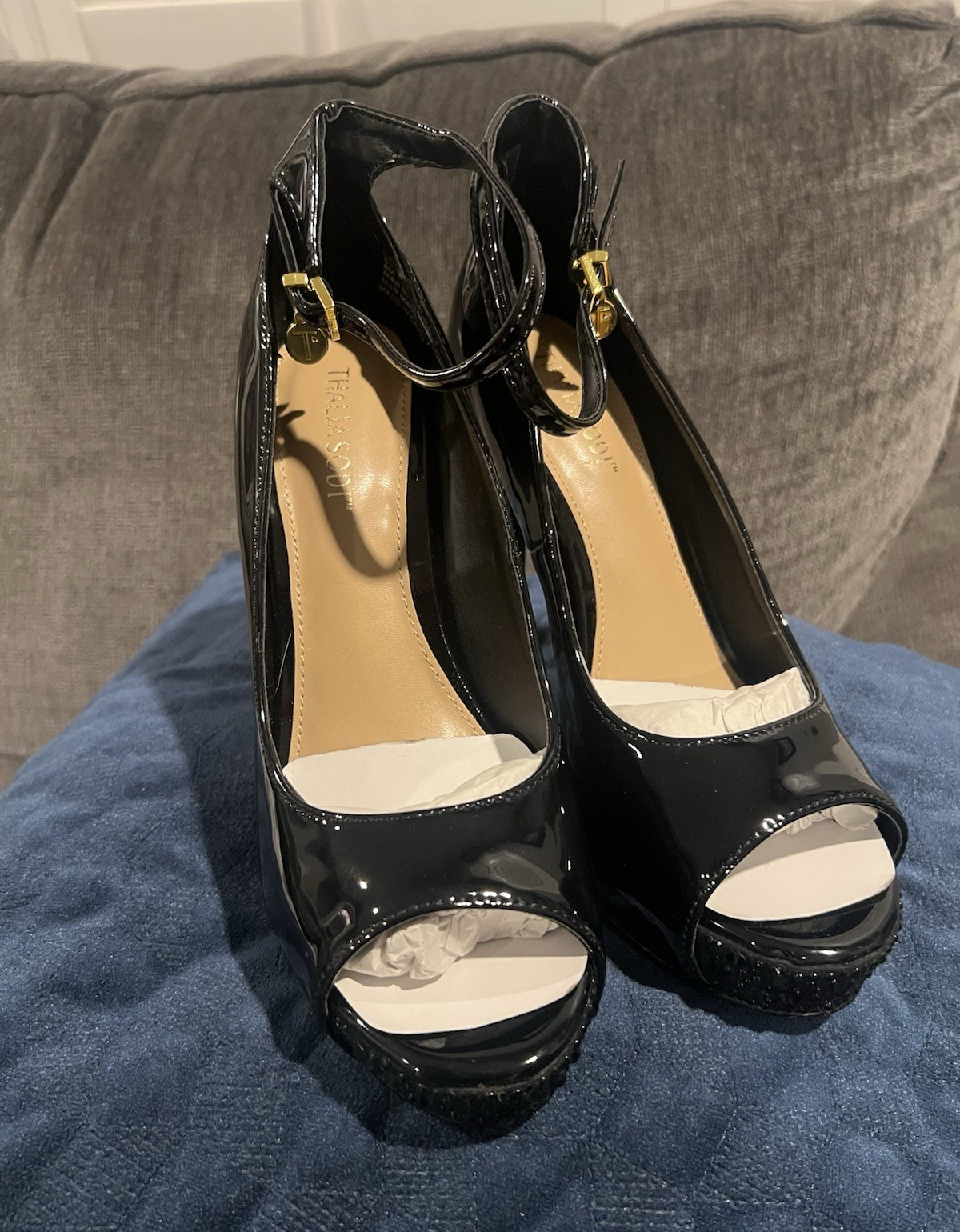 Thalia Sodi Women’s 8 Black Patent Leather Platform Open Toe Ankle Strap Heels