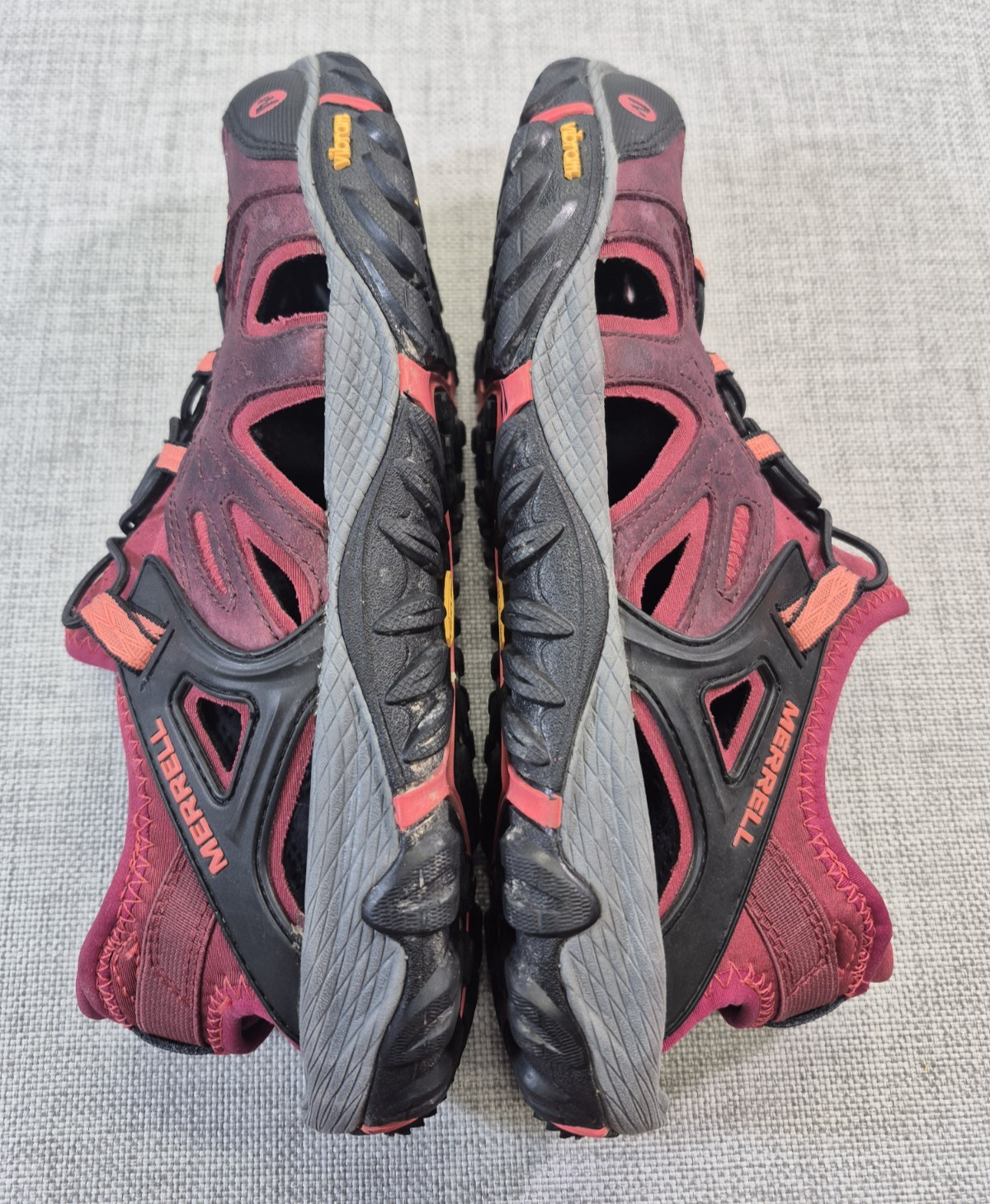 Merrell All Out Blaze Sieve Womens Sz 10 Vineyard Wine Pink Hiking shoe
