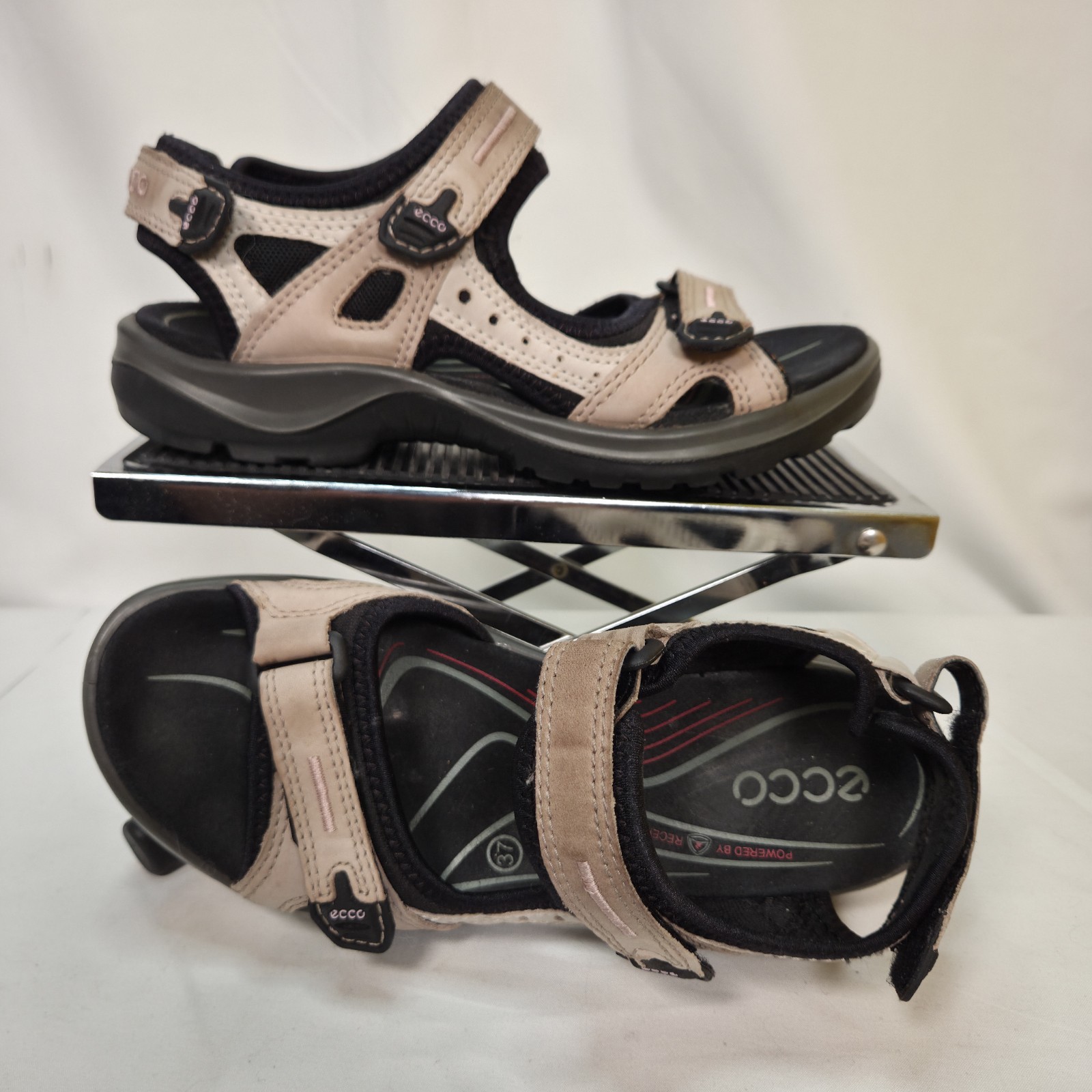 ECCO Yucatan Offroad Nubuck Hiking Sandals Beige/Black Women’s EU 37 US 6-6.5