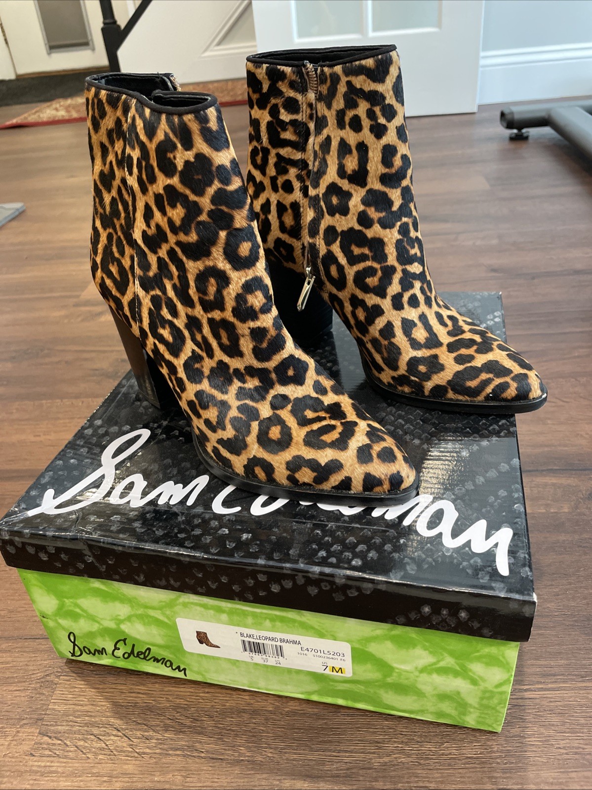 Sam Edelman Women’s Size 7 Calf Hair Leopard Print Boots