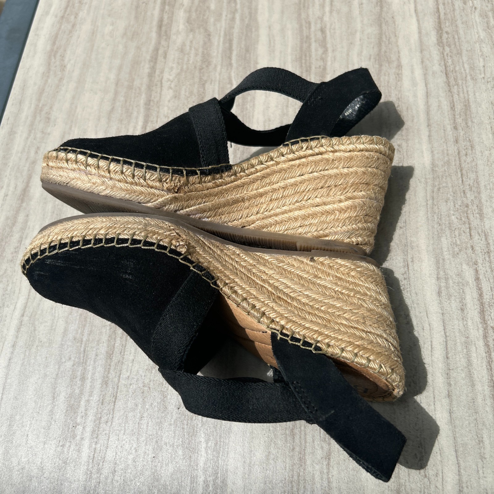 BORN Black Suede Espadrille Wedge Platform Sandals Women’s Size 5 Vacation
