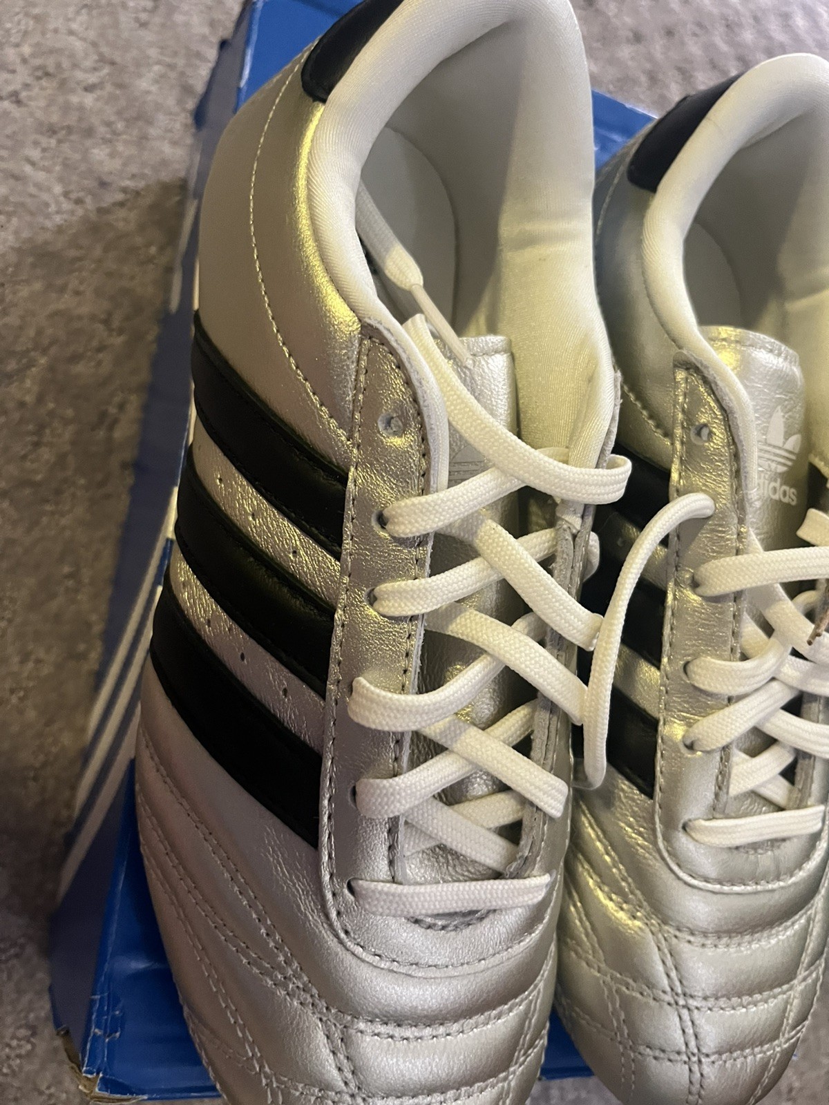 adidas Women’s Taekwondo Mei Ballet Silver Metallic Gum Size 6 JR7032