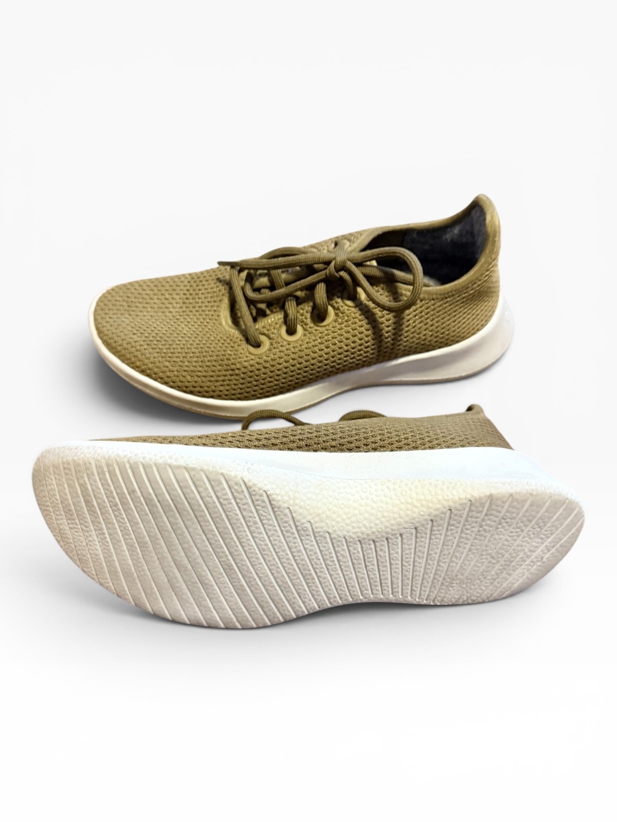 Allbirds Tree Runner Knit Sneakers – Baobab Olive Green – Size 7
